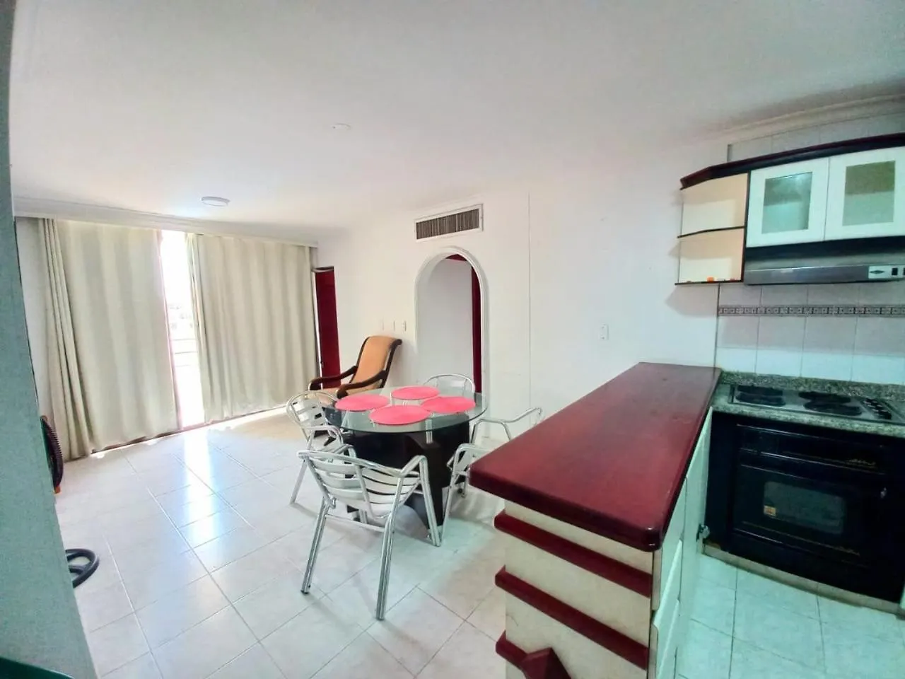 Apartamento Rodadero Beach In Gaira Apartment